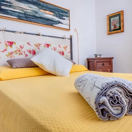 5 Isuledda Apartamento